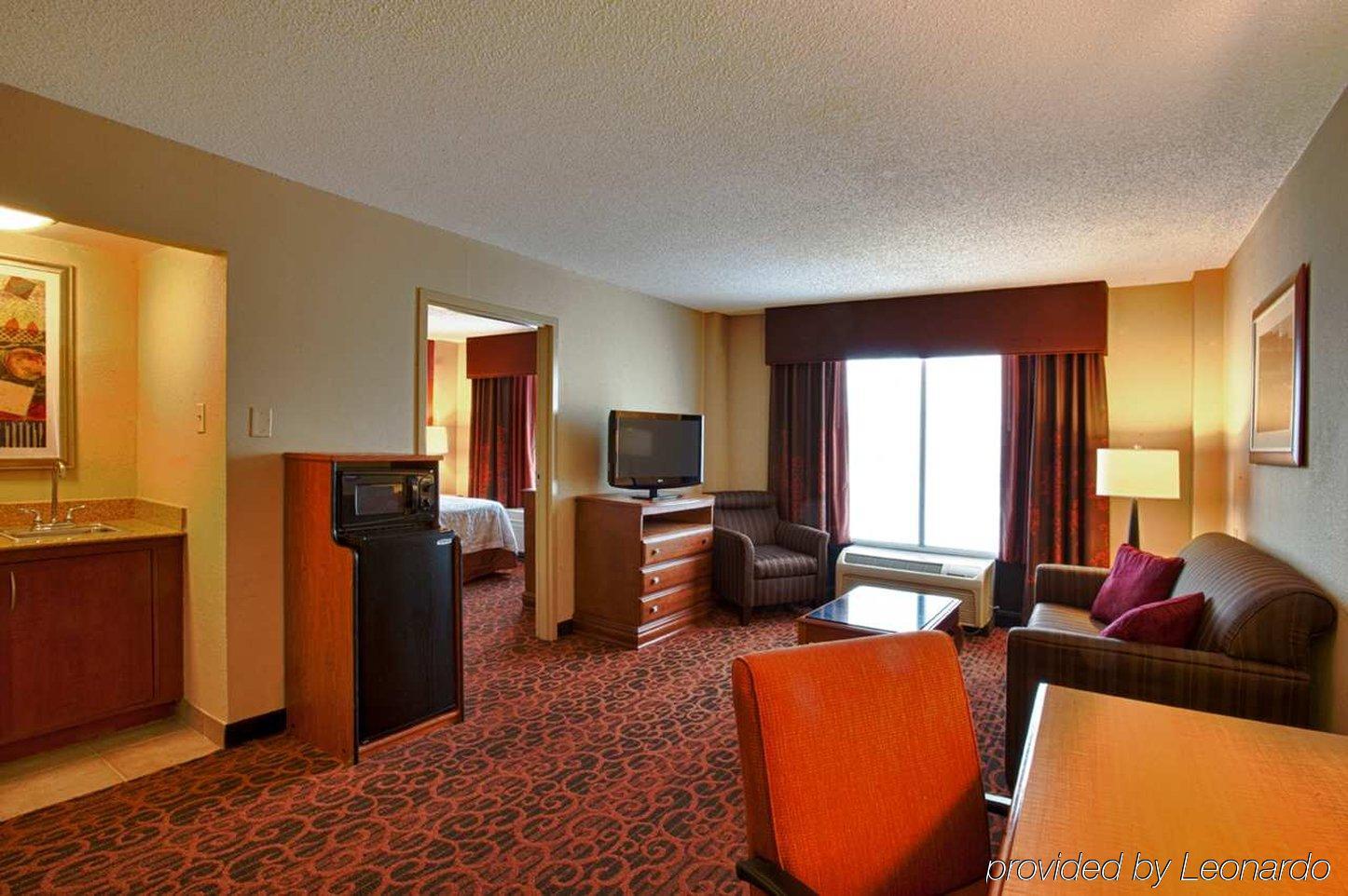 Hampton Inn Louisville Downtown Номер фото